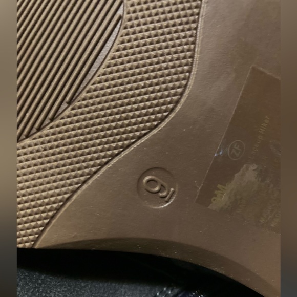 NWT Maurices 9M dark mottled grey lace up ankle boots - Picture 5 of 8